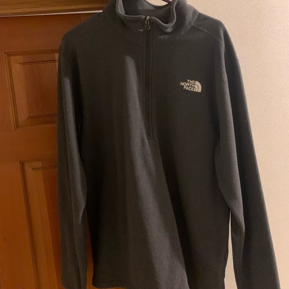 The North Face 1/4 zip